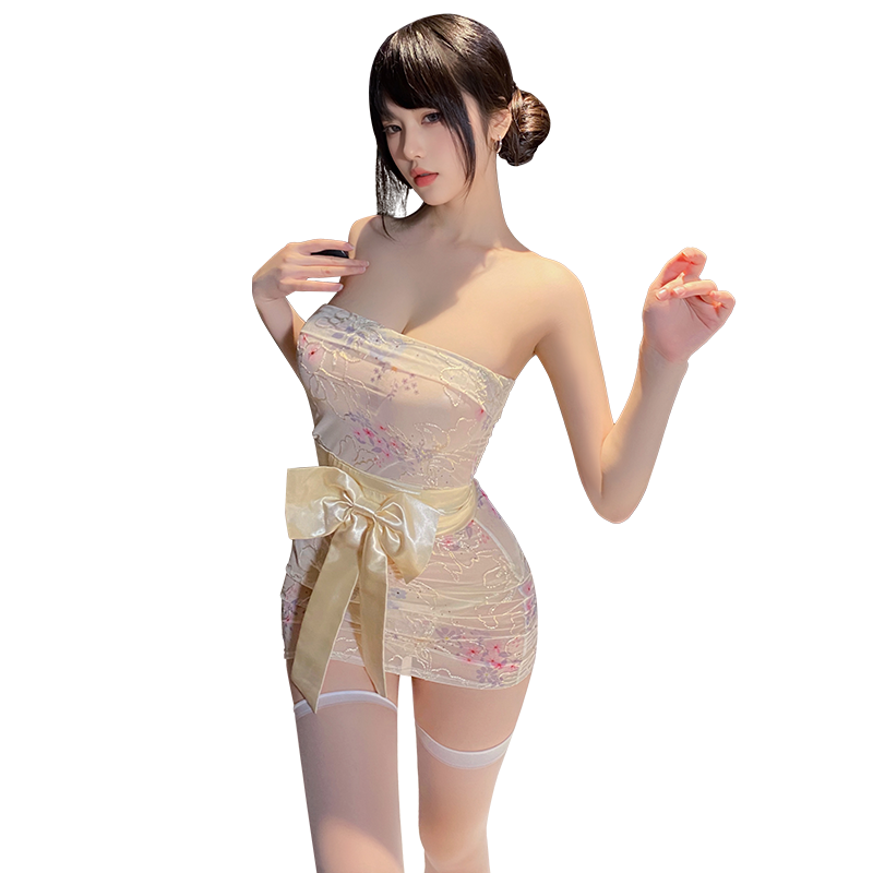 Fée et moi Sheer Floral Embroidery Kimono Set with Waist Bow