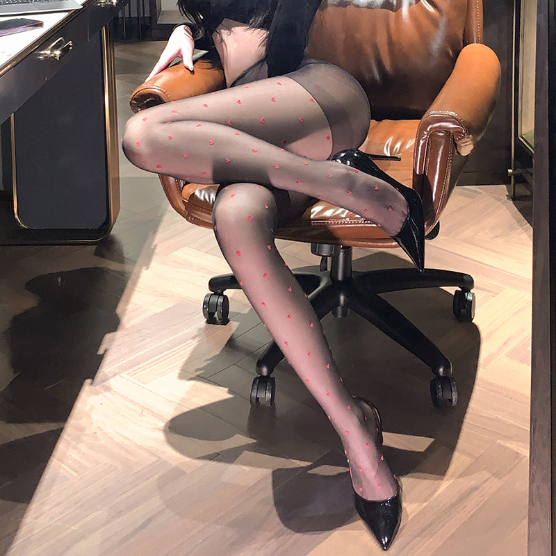 Fée et moi Heart Embroidered Open Crotch Stockings